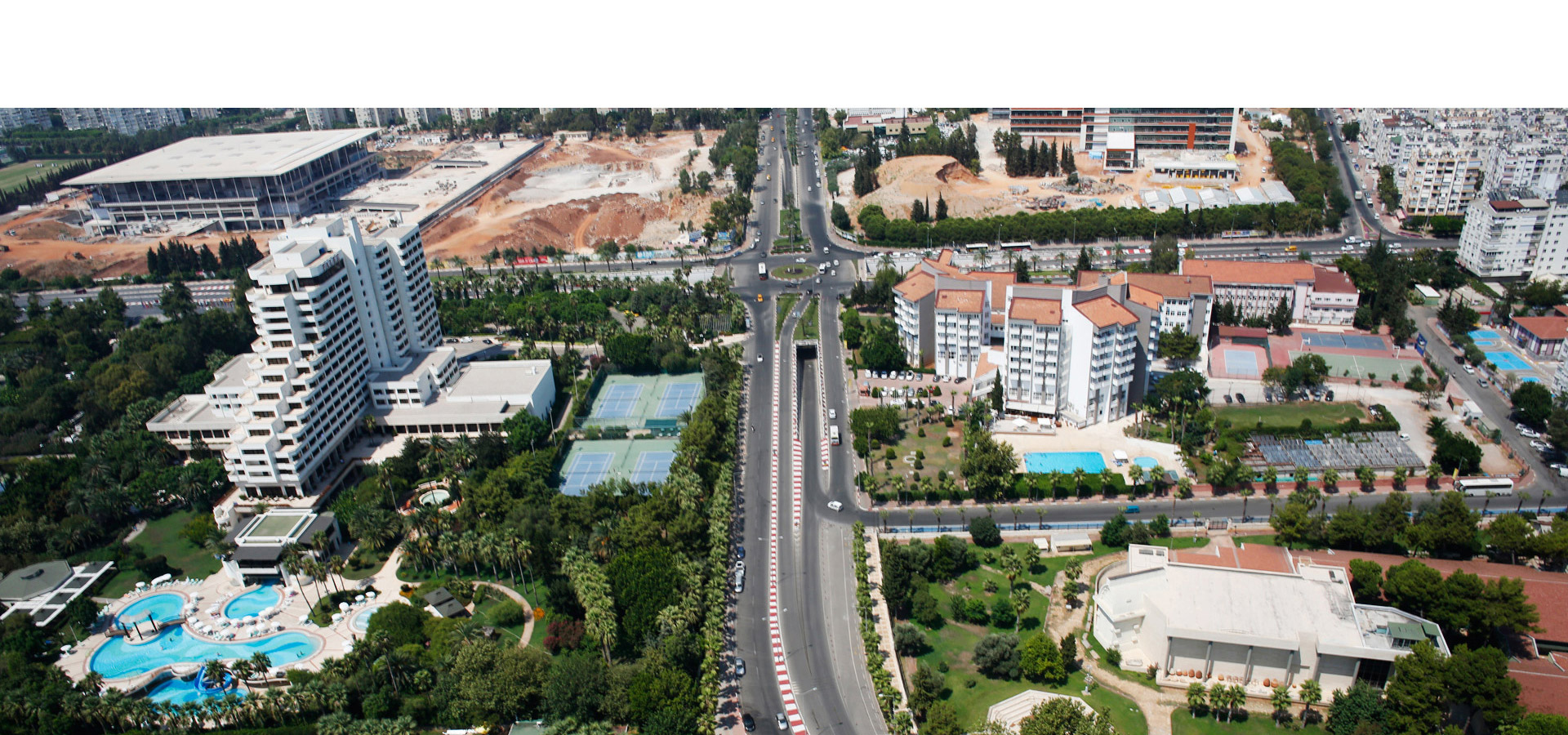 Platin İnşaat - Yol Yapımı ve Köprülü Kavşak
