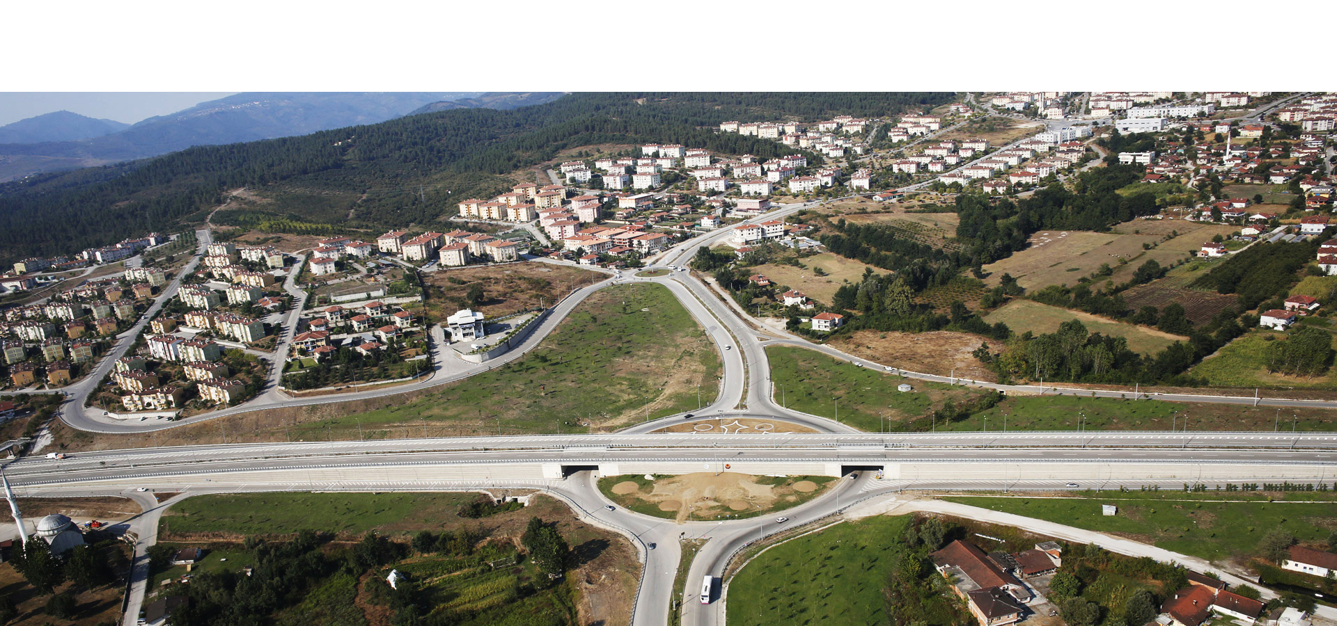 Platin İnşaat - Yol Yapımı ve Köprülü Kavşak